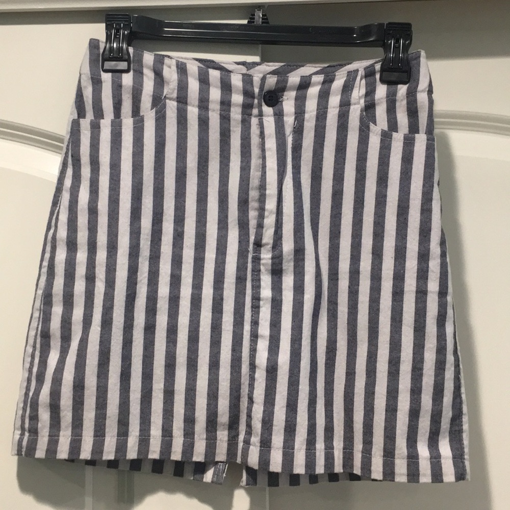 Brandy Melville striped skirt